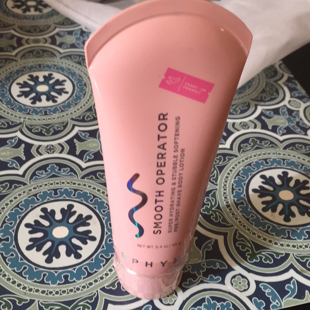 Hydrating and stubble softening lotion